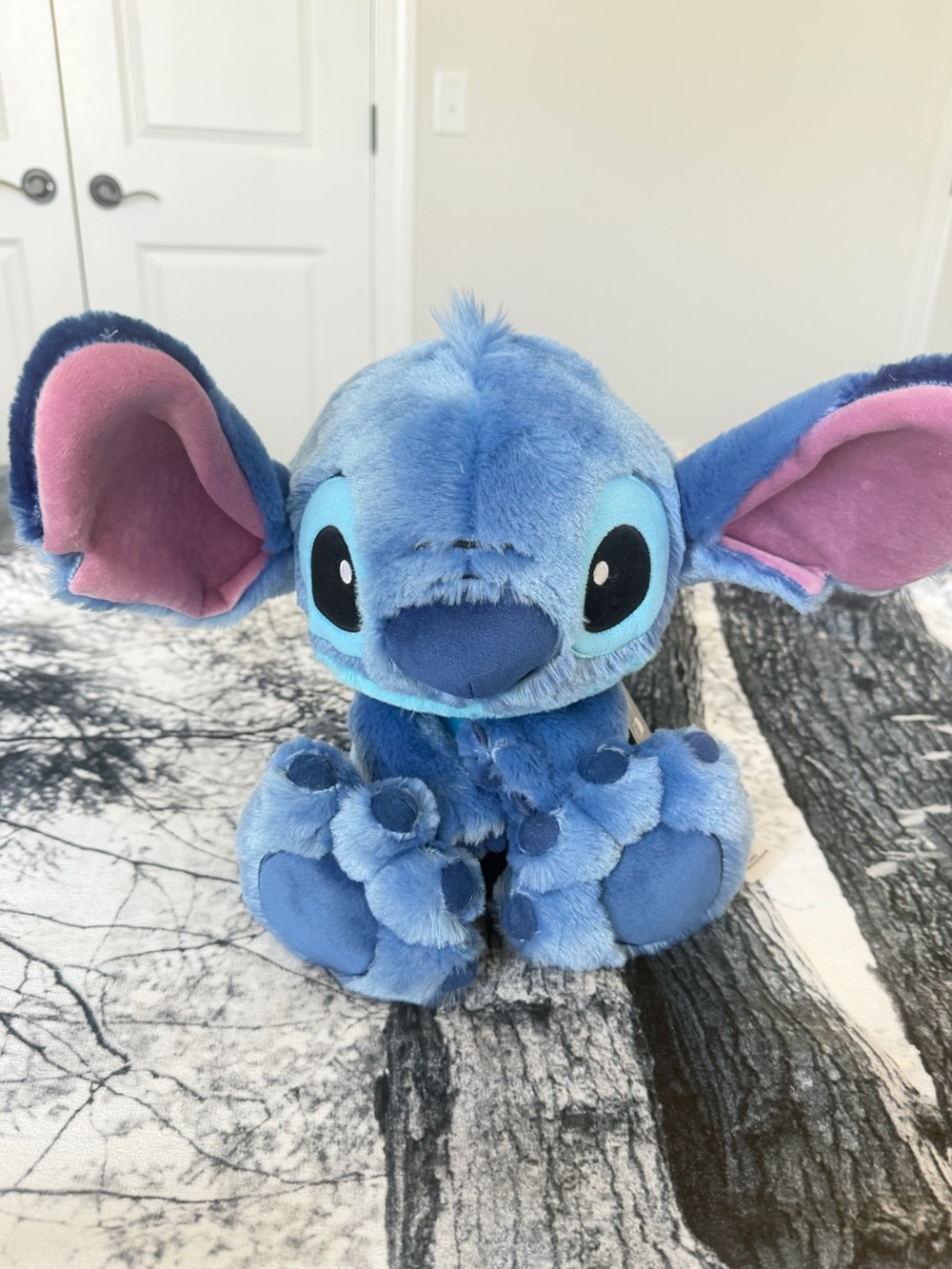 Disney Store Bug Feet Stitch